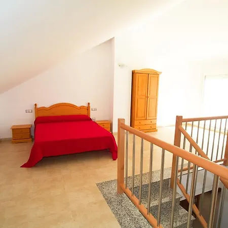 Semesterbostad Casas Sierramar *